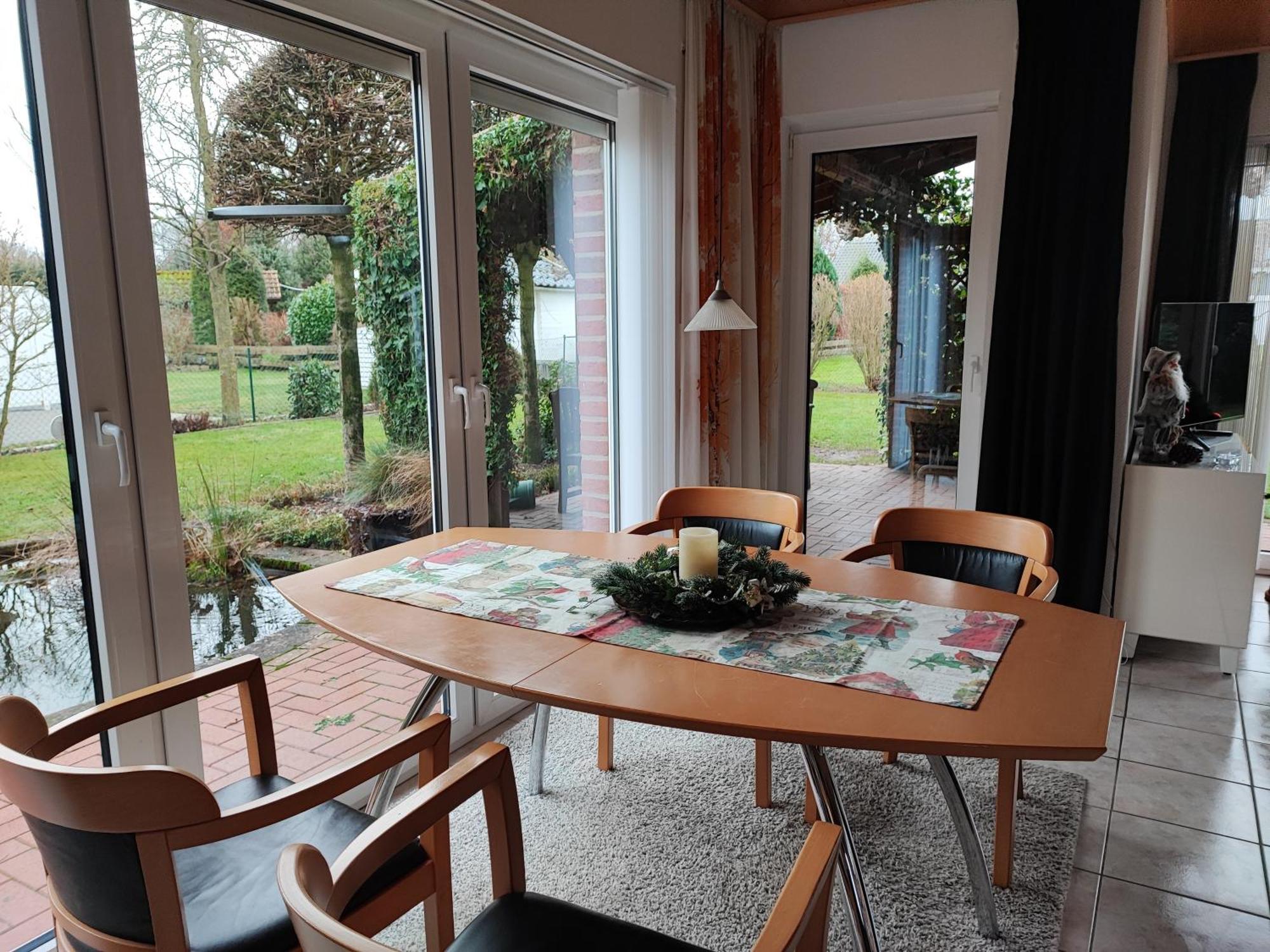 Ferienhaus Schwalbenrast Lembruch Luaran gambar